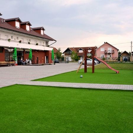 10 Apartments Novi Sad Eksteriør bilde