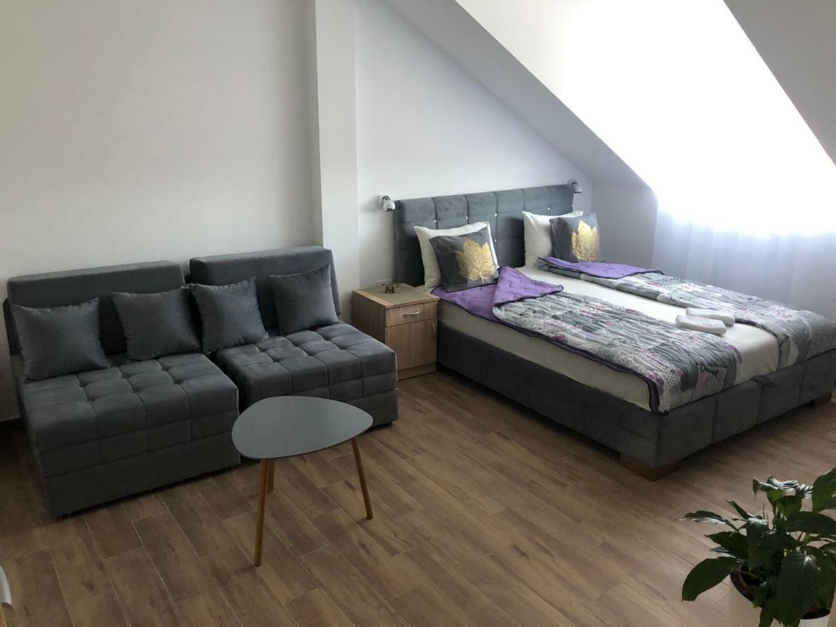 10 Apartments Novi Sad Eksteriør bilde
